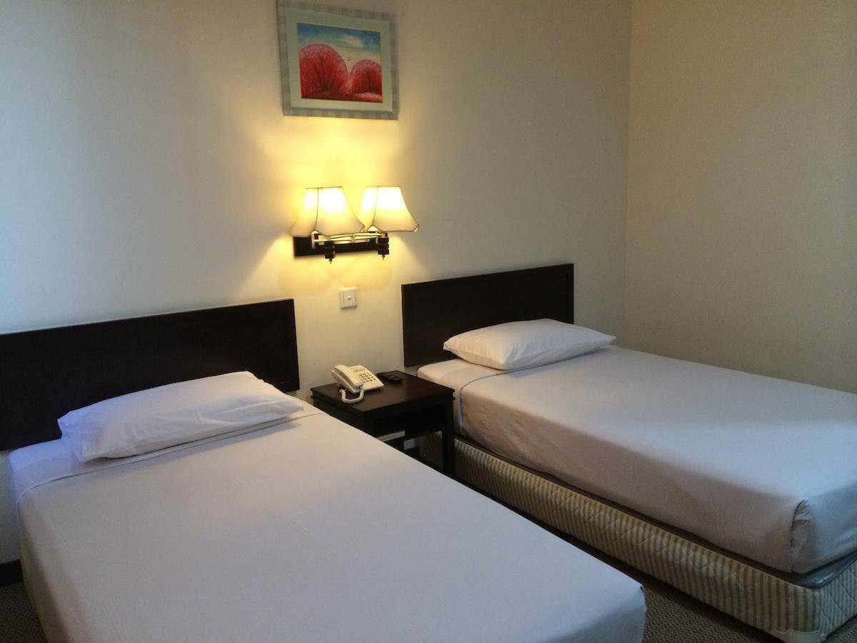 Carlton Hotel Shah Alam Exterior foto